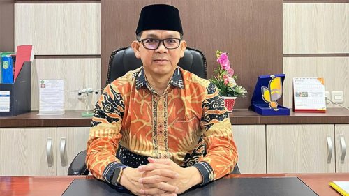 Kepala Kantor Wilayah Kementerian Haji dan Umrah Provinsi Riau, Defizon (foto/int)