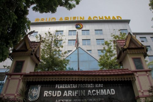 RSUD Arifin Achmad.(foto: int)