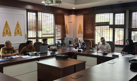 Komisi III DPRD Kota Pekanbaru menggelar Hearing Dengan Dinas Sosial (Dinsos) Kota Pekanbaru (foto/Mimi)