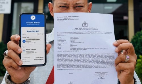 Travel Umrah Detofa mulai bayarkan refund jemaah usai dipolisikan.(foto: mimi/halloriau.com)